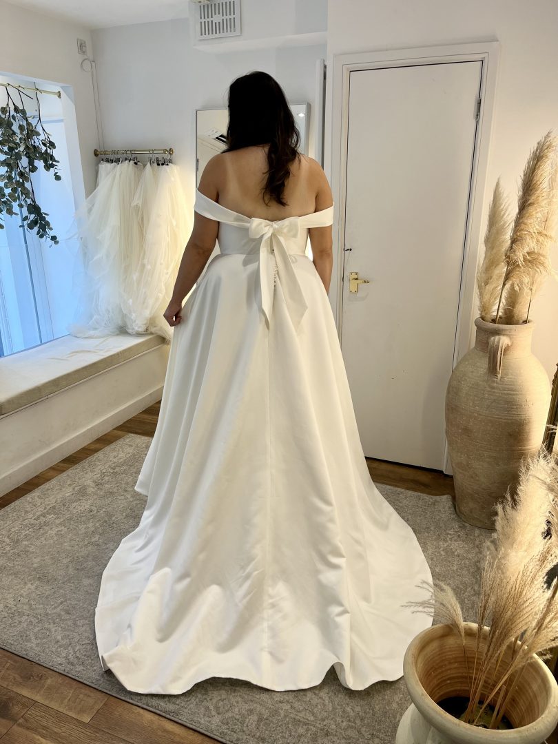 EVELYN ELBETH GILLIS PLUS SIZE LONDON