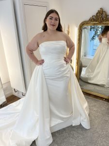 curvy bride dress overskirt