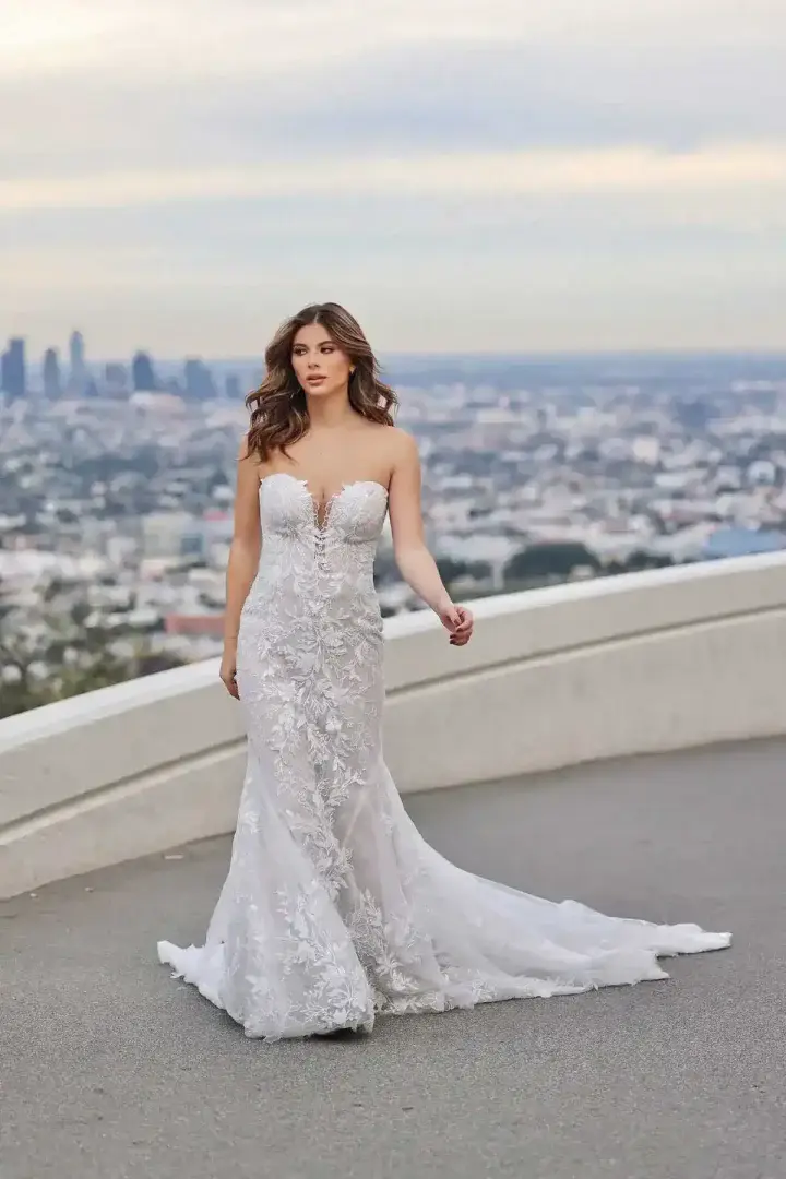1620 martina liana fitted gown