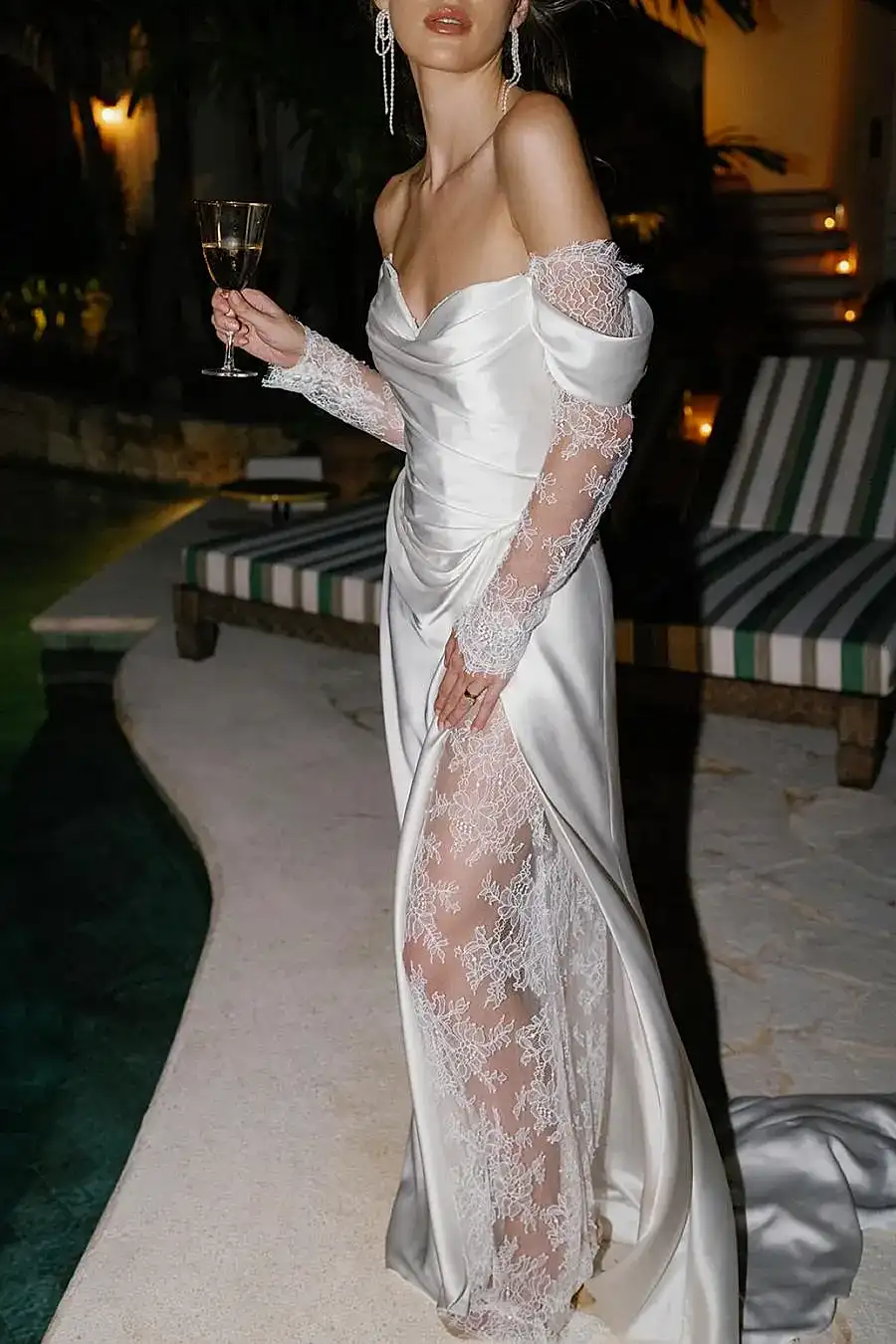 harlow Homepage wedding dress - mobile view